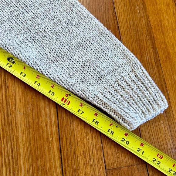 Vintage Jantzen Women’s Chunky Hand Knitted Sweater with Chevron Pattern - Picture 7 of 12